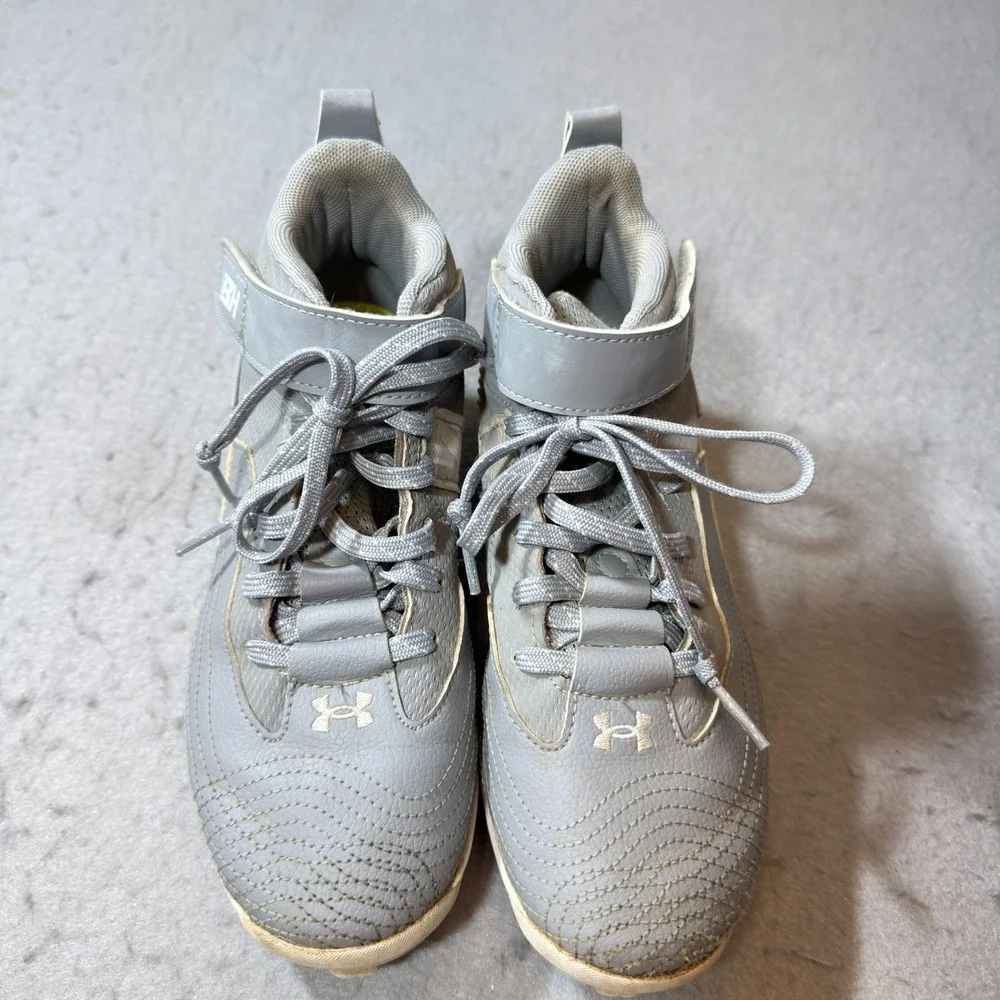 Under Armour Harper 7 Mid RM Baseball Cleats‎ Kids 3.5Y Grey Good 3025598-101